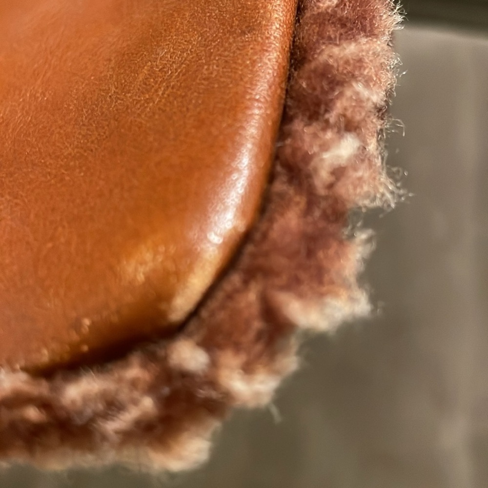 Patricia Nash wristlet - Picture 6 of 8